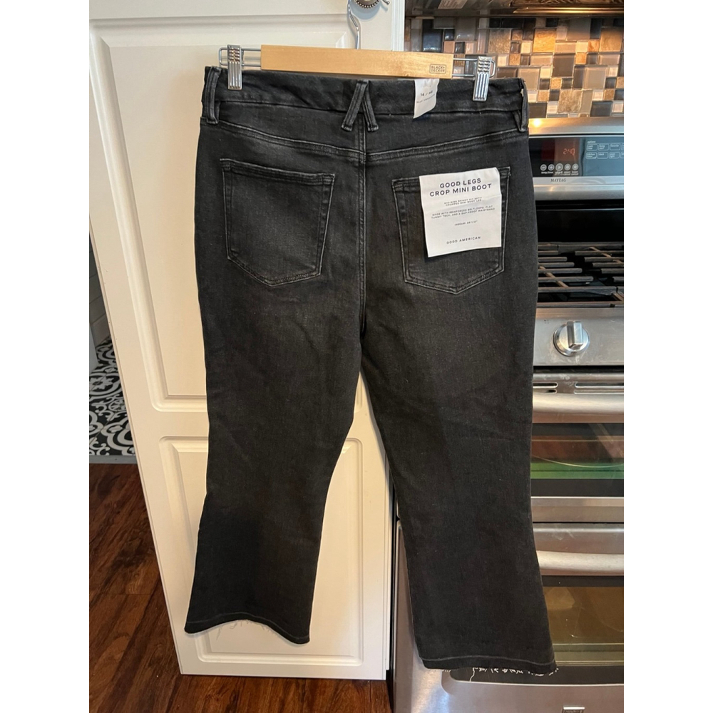 NWT GOOD AMERICAN Good Legs Black Crop Mini Boot Jeans - Picture 7 of 8